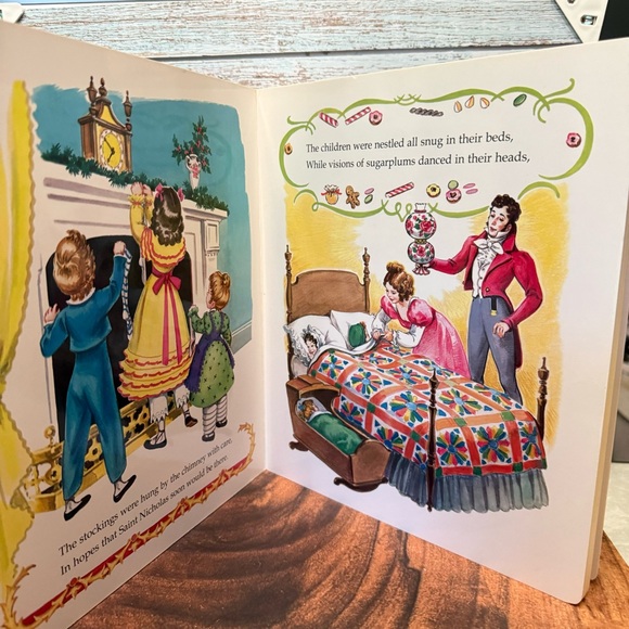 The Night Before Christmas Book by Clement C. Moore a Big Golden Board Book - Picture 5 of 10